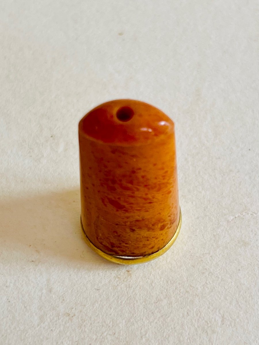 Amber And Gold Cigarette Holder. -photo-1